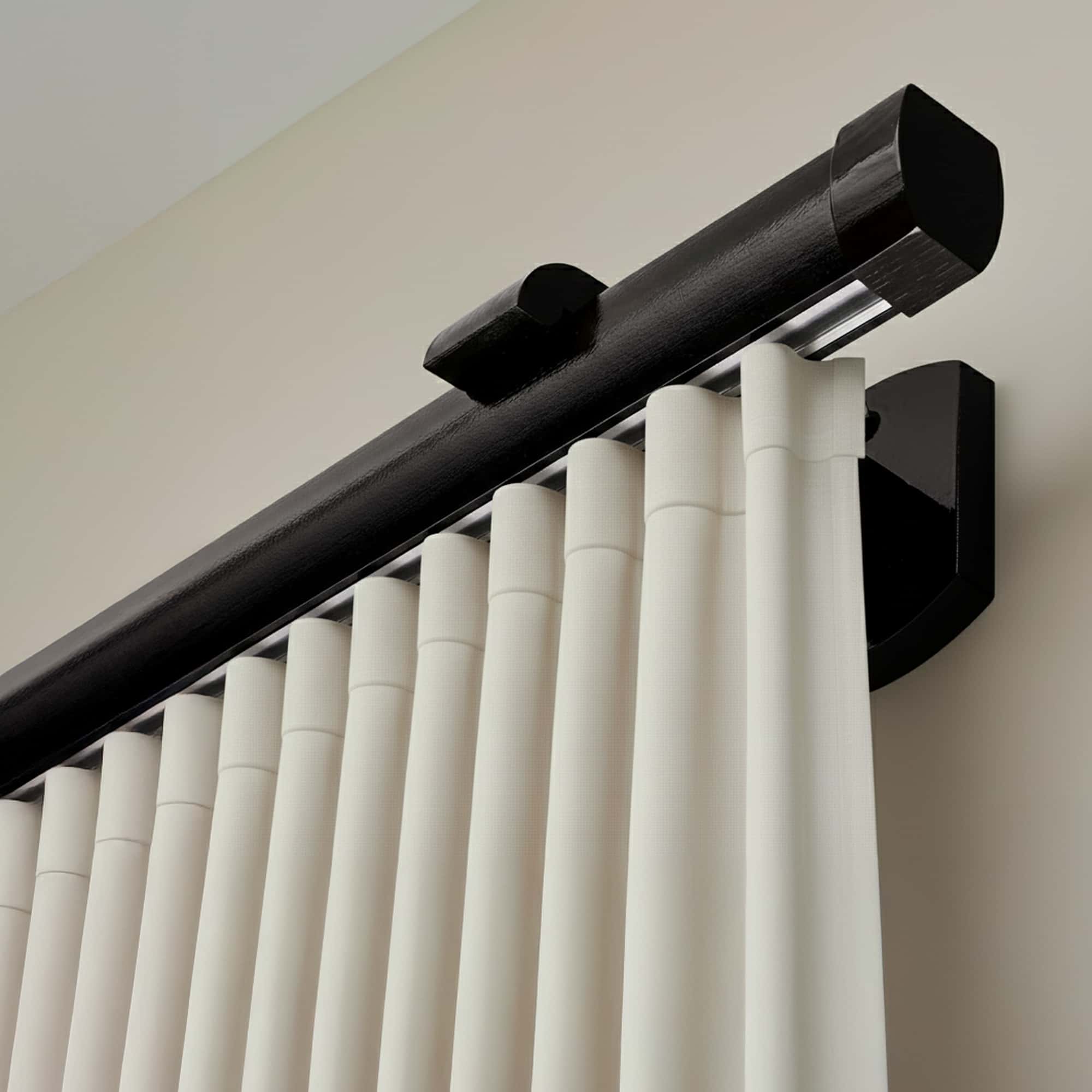 Koľajnica na záclonu Domino Jednoduchá z dreva Čierna