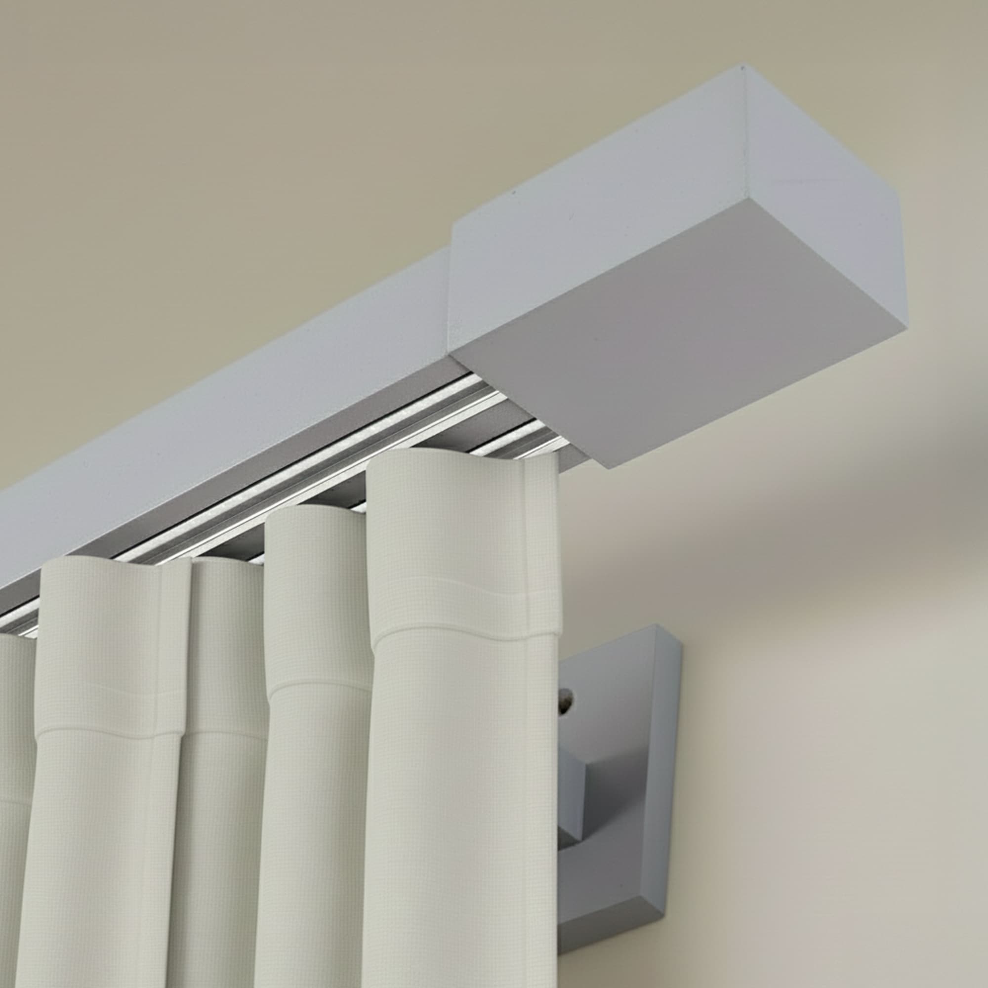 Drevená rímska garniža na záclony a závesy Gri_fereastra