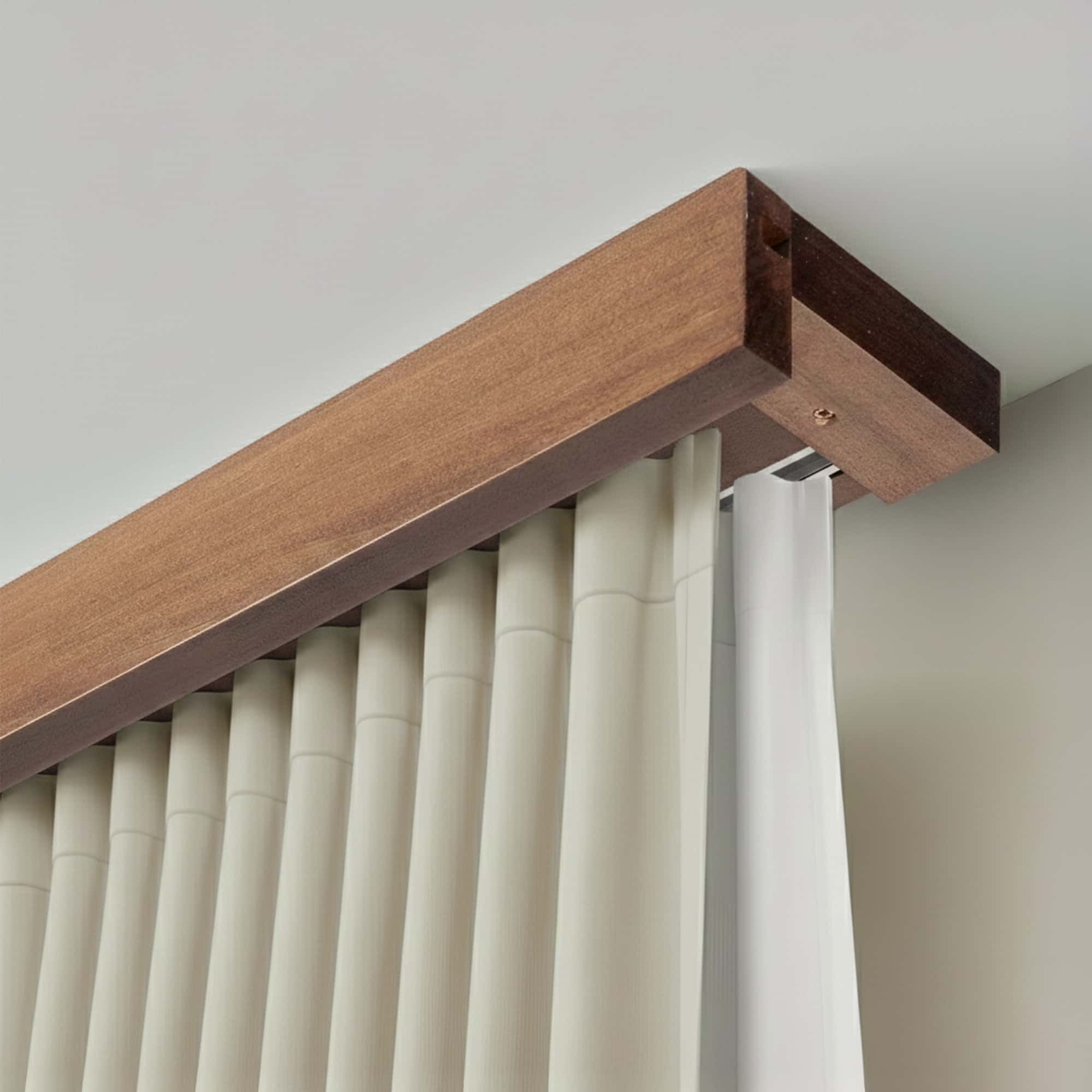 Garníža na záclonu a záves Travetto dvojitá s maskou z dreva Dub