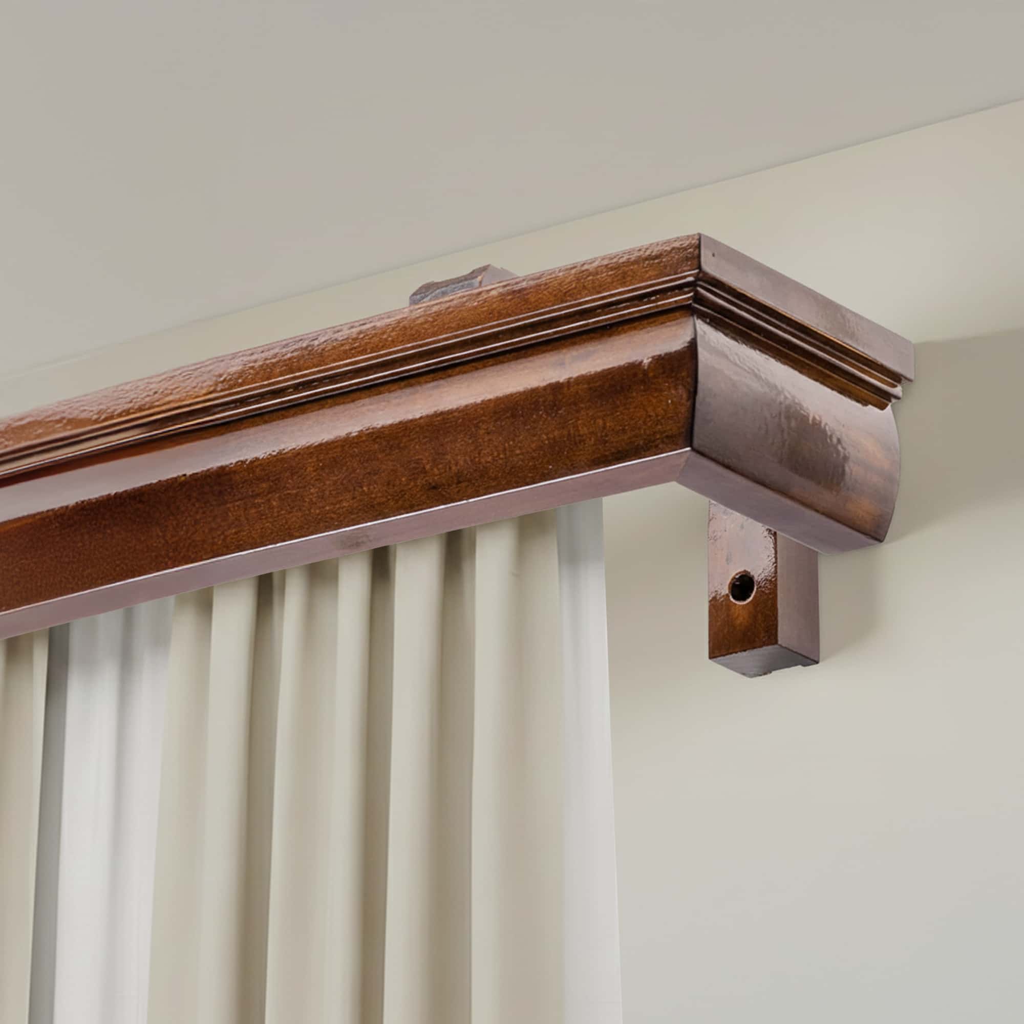 Garníža na záclonu a záves s maskou Firenze z dreva Orech