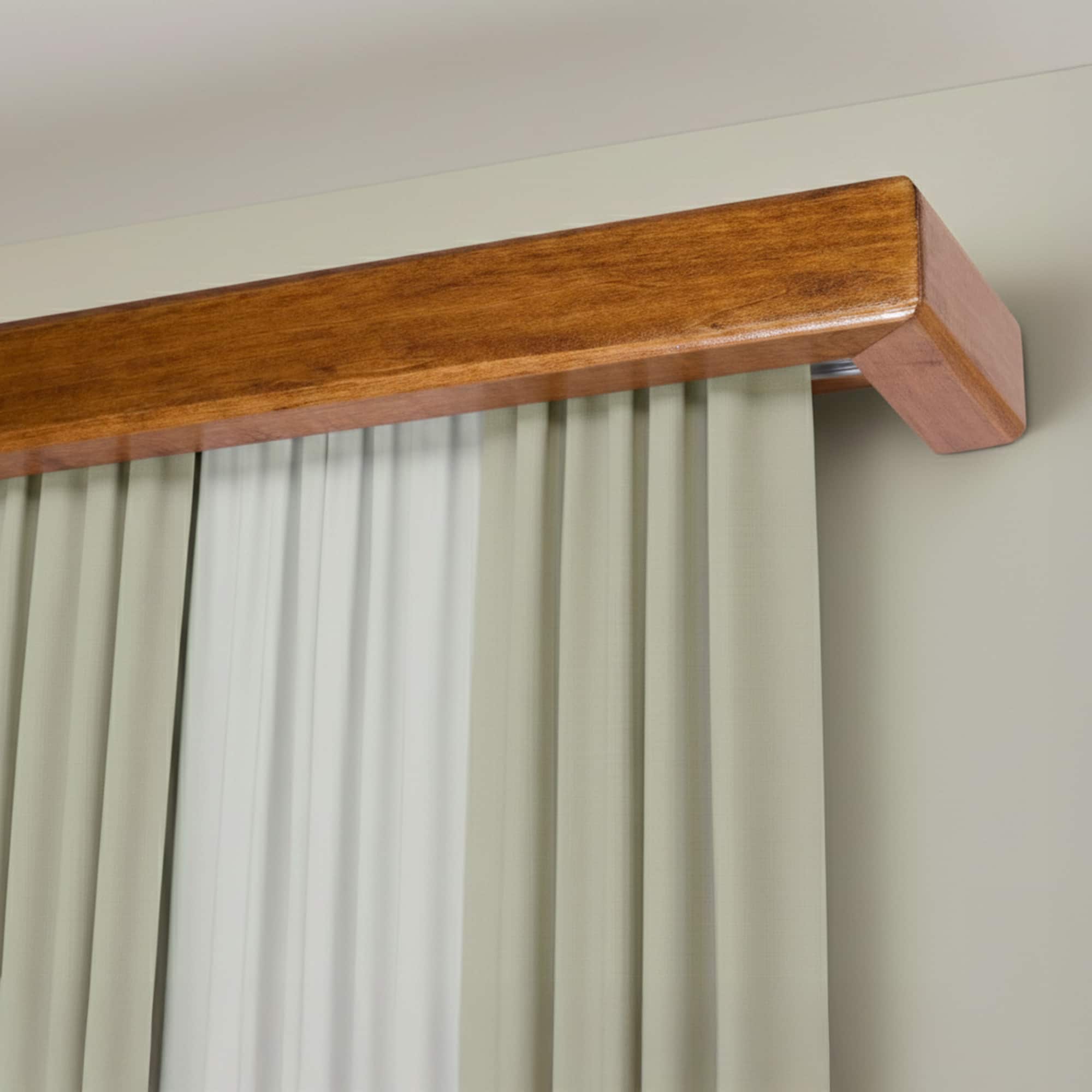 Garníža na záclonu a záves s maskou Štvorcová z dreva Stejar_auriu