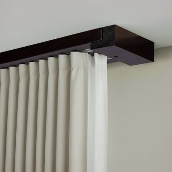 Garníža na záclonu a záves Travetto Double z dreva - 