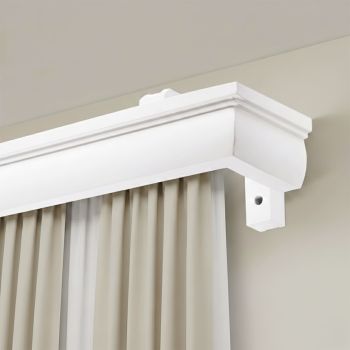 Garníža na záclonu a záves s maskou Firenze z dreva